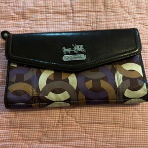 Coach wallet optic chain link print